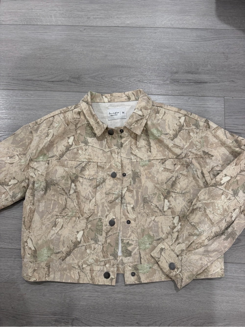 Neutral Camo Button-Front Crop Jacket